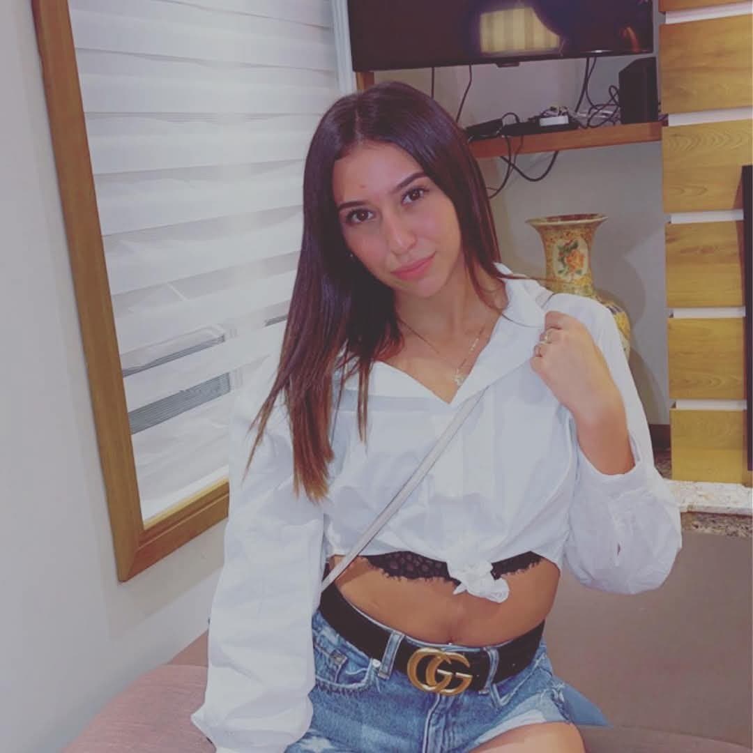 Click to view full size Jasmine - Montréal slut after tits/ass operation