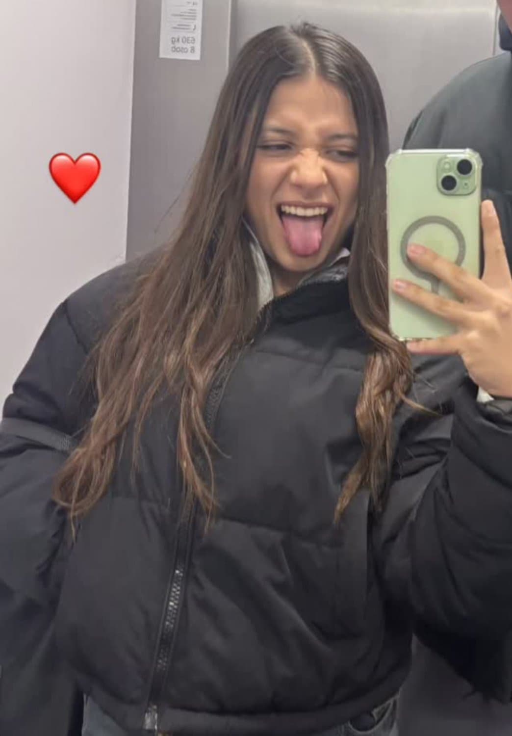 Which one would you fuck? ??? MILFS OR TEENS ?