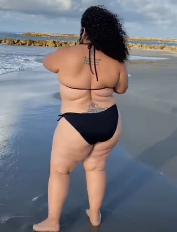 COLUMBIAN BBW BIKINI BABE
