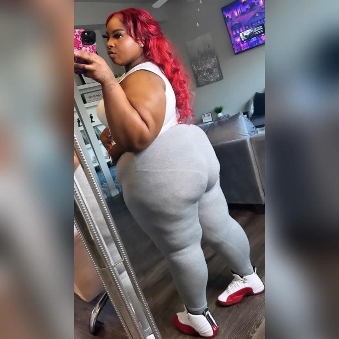 SEXY CHUNKY CHUBBY THICK CHOCOLATE EBONY BIG HUGE ASS SSBBW BBW