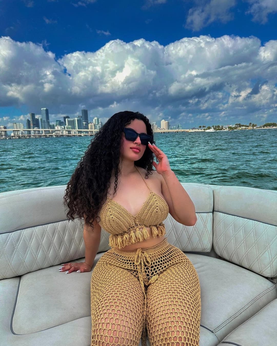 Slut I went to high school with @Siarlyxo