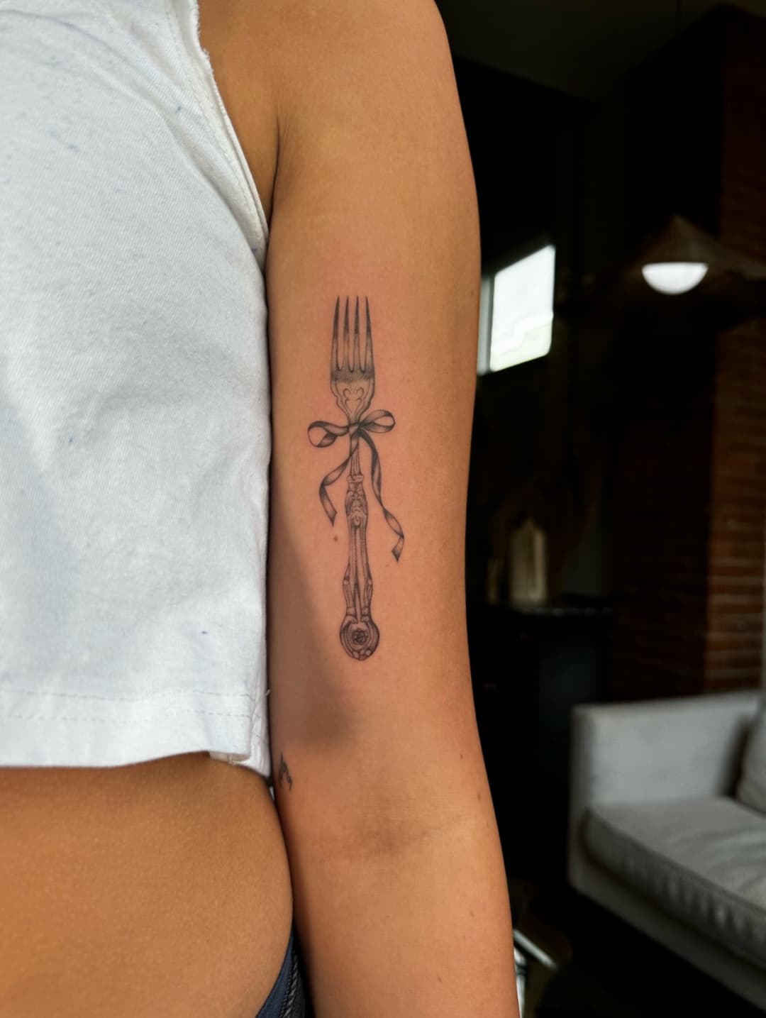 Tatted brunette teen slut laney (18)