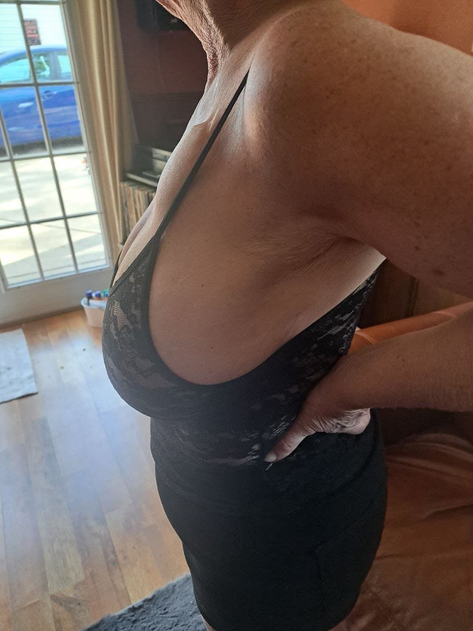 Big boob whore from Tennessee ready to play. Locals only. Telegram juggs0527