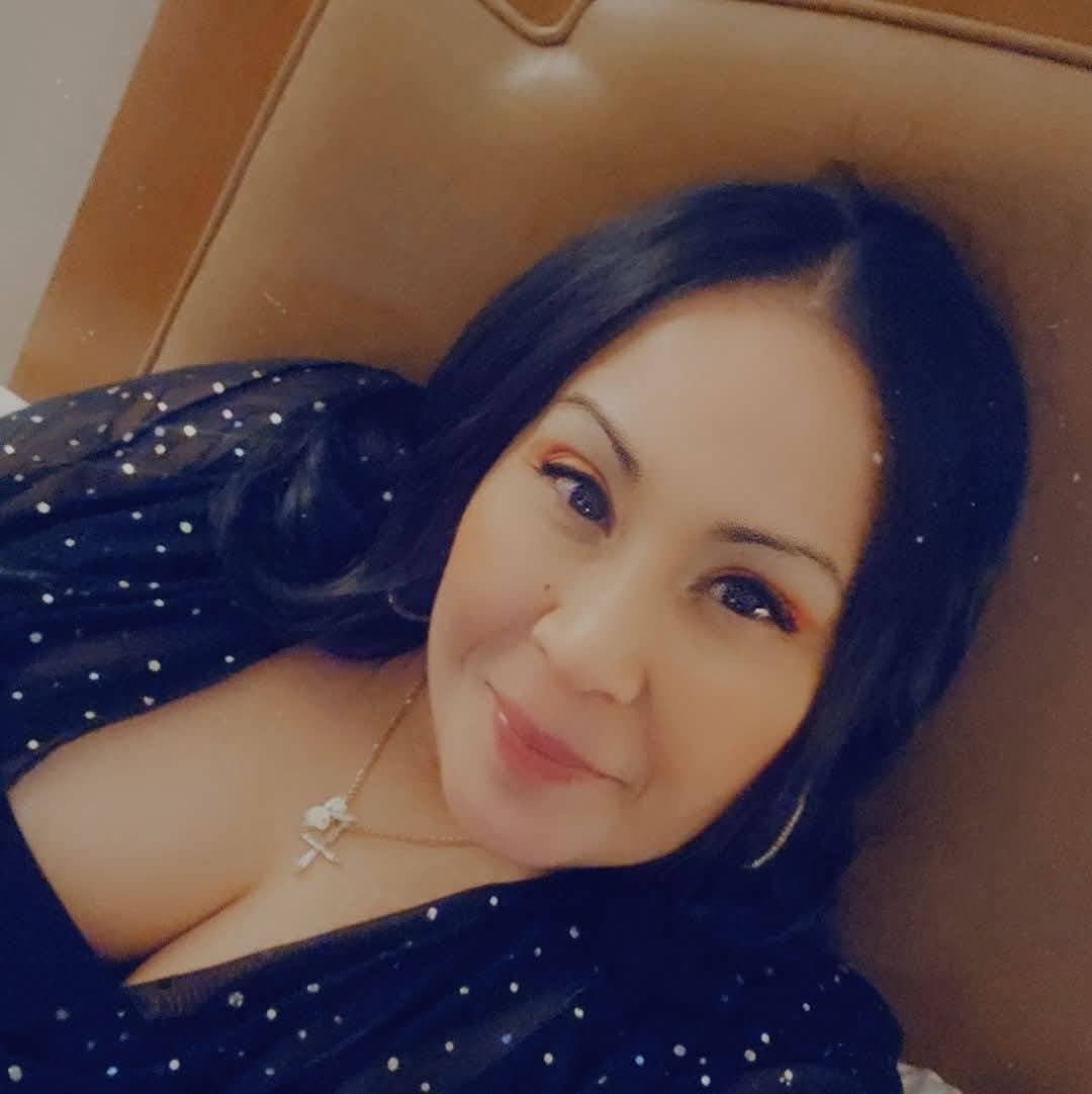 a slutty family that got submitted, send your family or irls if you want em shared like these whores