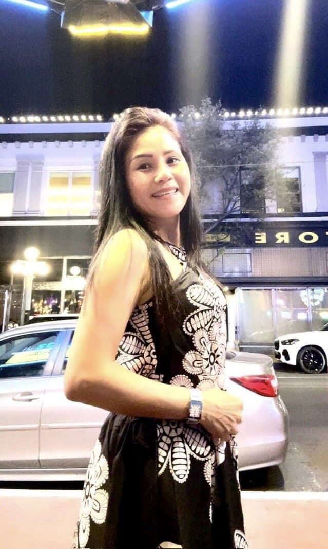 Asian Milf Meet & Greet After Downtown Bar. Fuck In Car. Cant Take BWC.