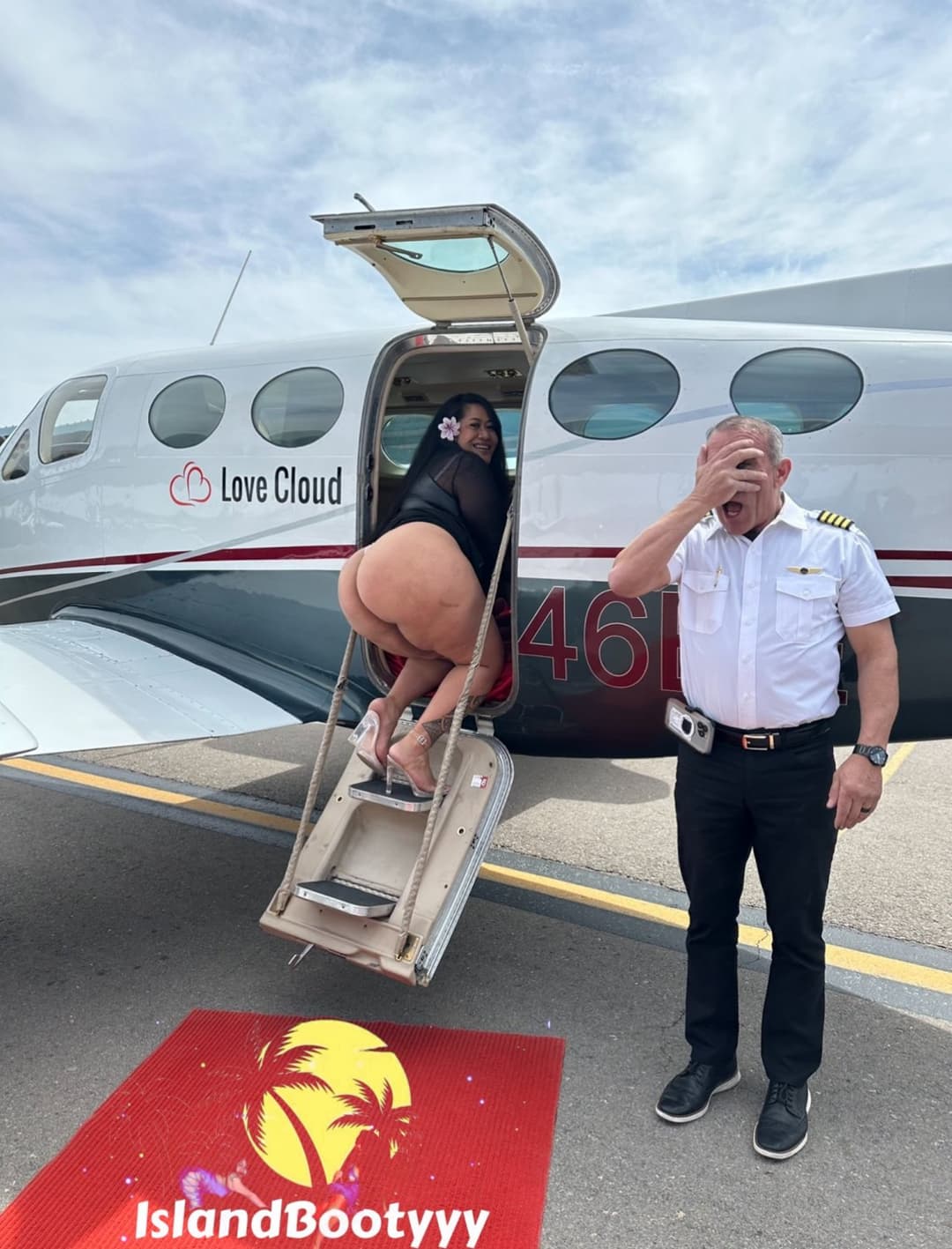 Click to view full size Pacific Islander huge fat ass