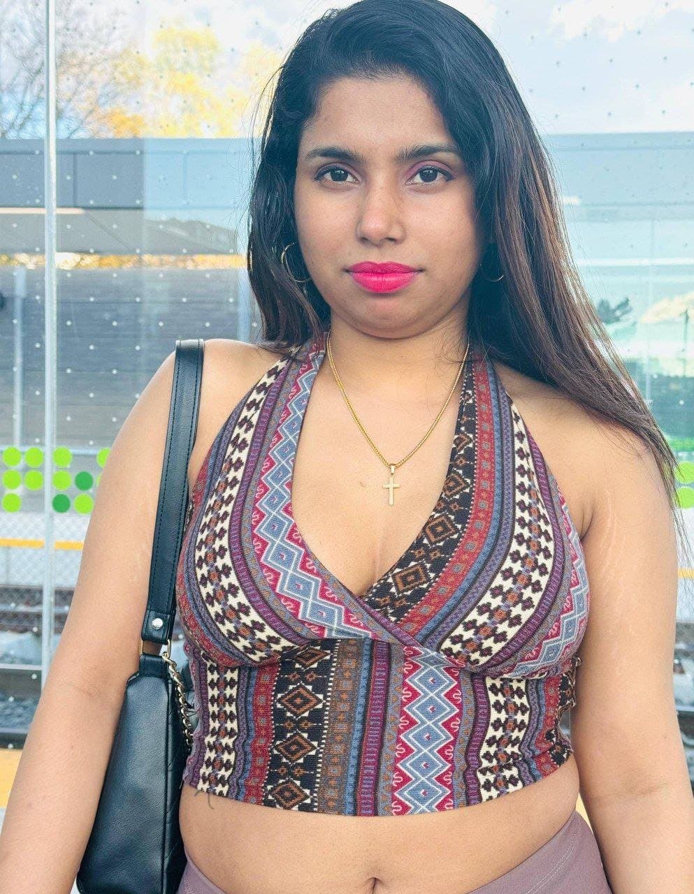 Desi Cute Indian/Sri lanka Busty Newly Married Rich Wife Homemade Doggy Fucking & Blowjobs