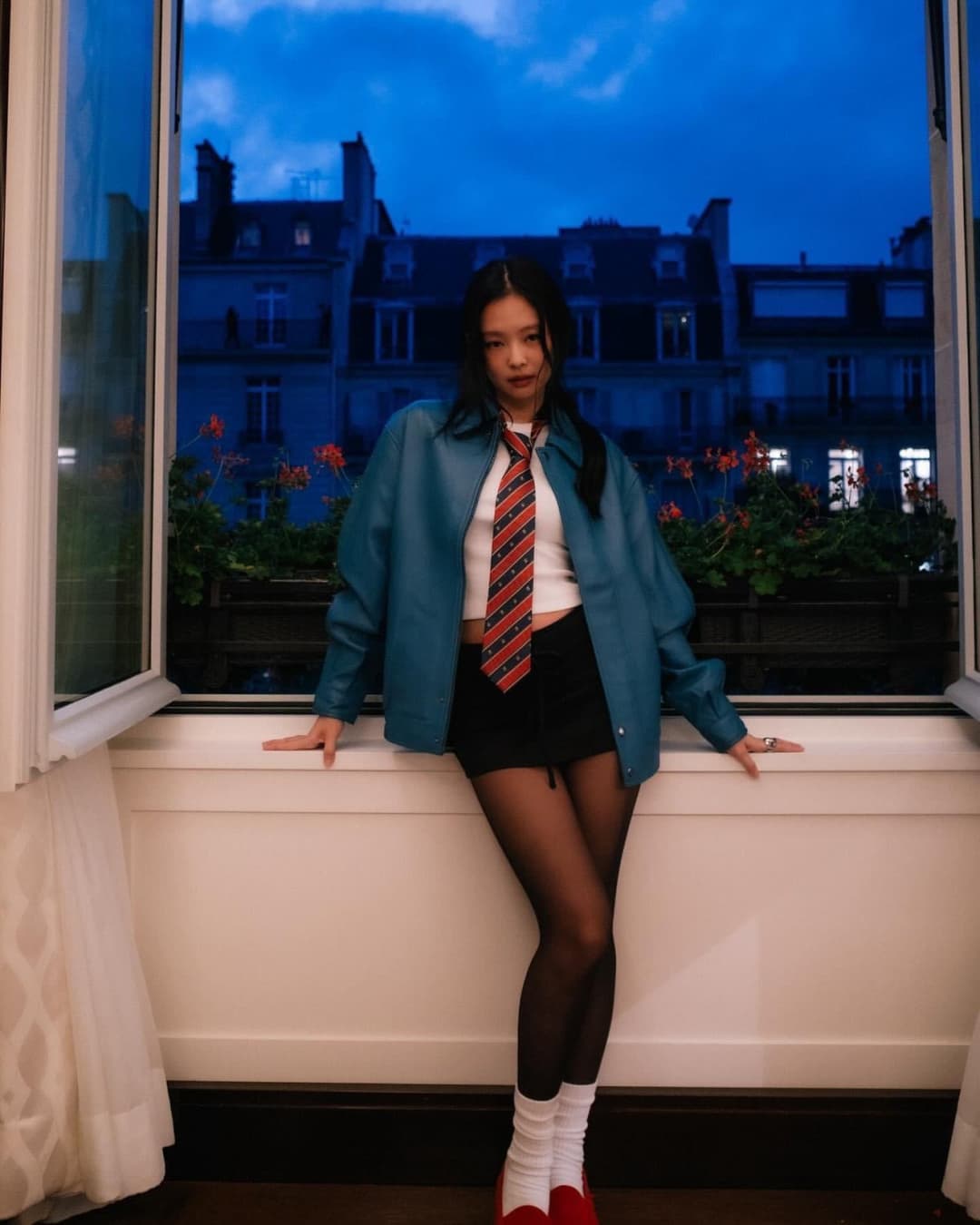 JENNIE ASIAN PANTYHOSE FEET SLUT