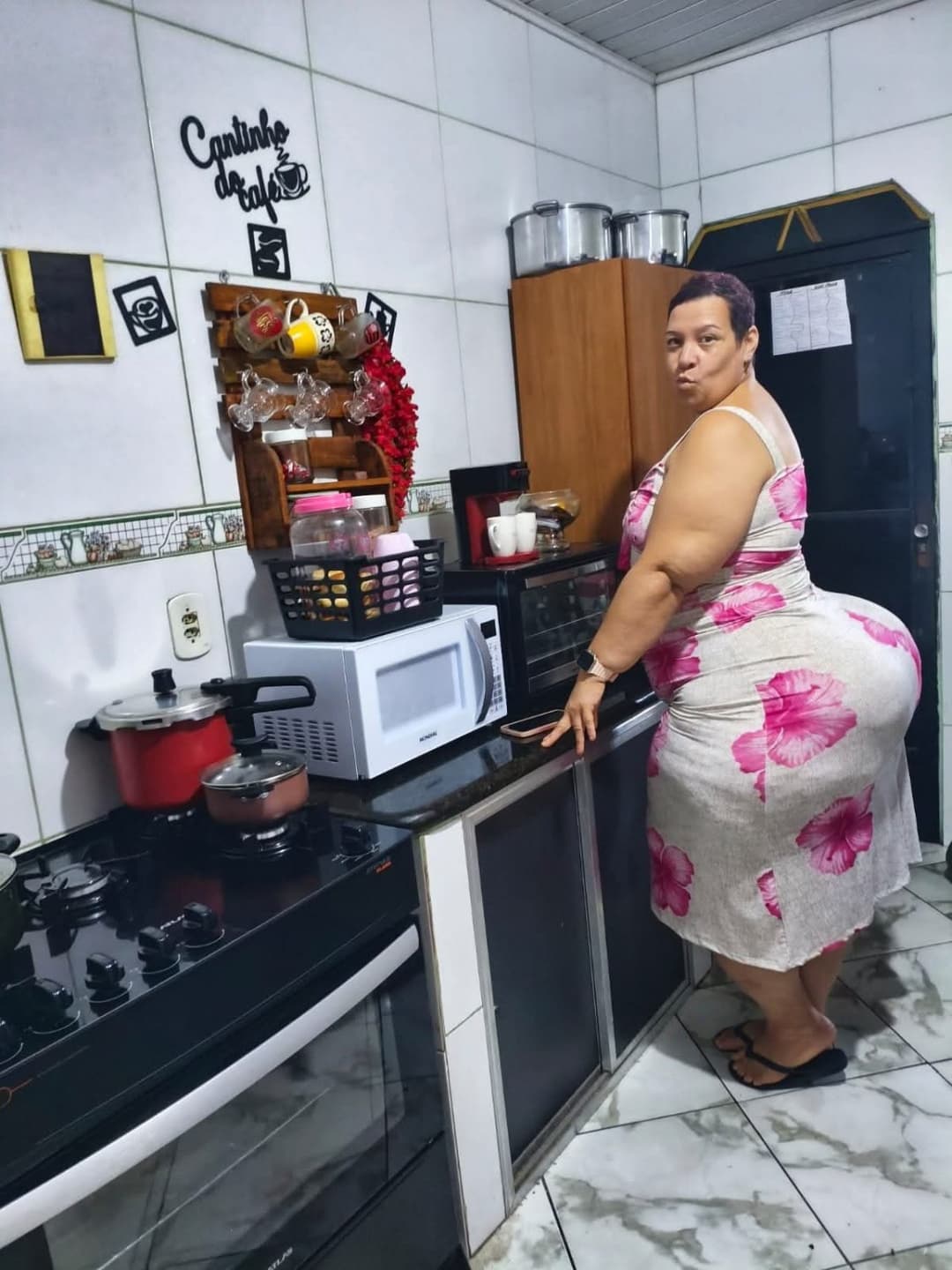 JACKING OFF MATERIAL