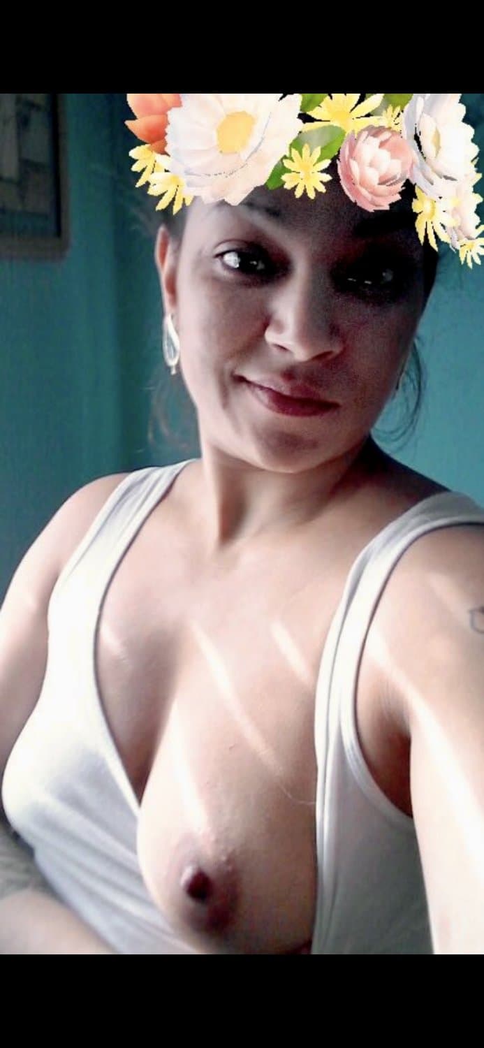 Degrade this slut Shaina colon