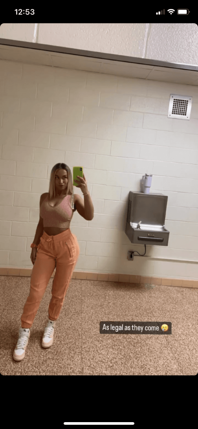 Click to view full size My college crush squeezed her big boobs around my friends cock