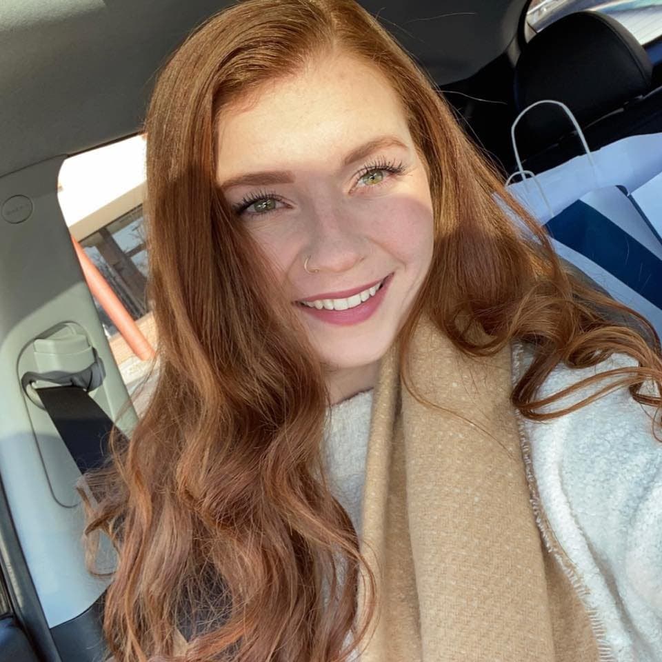 GINGER BEAUTY! Ginger with Green eyes dazzles us with her Enormous Heavy Tits