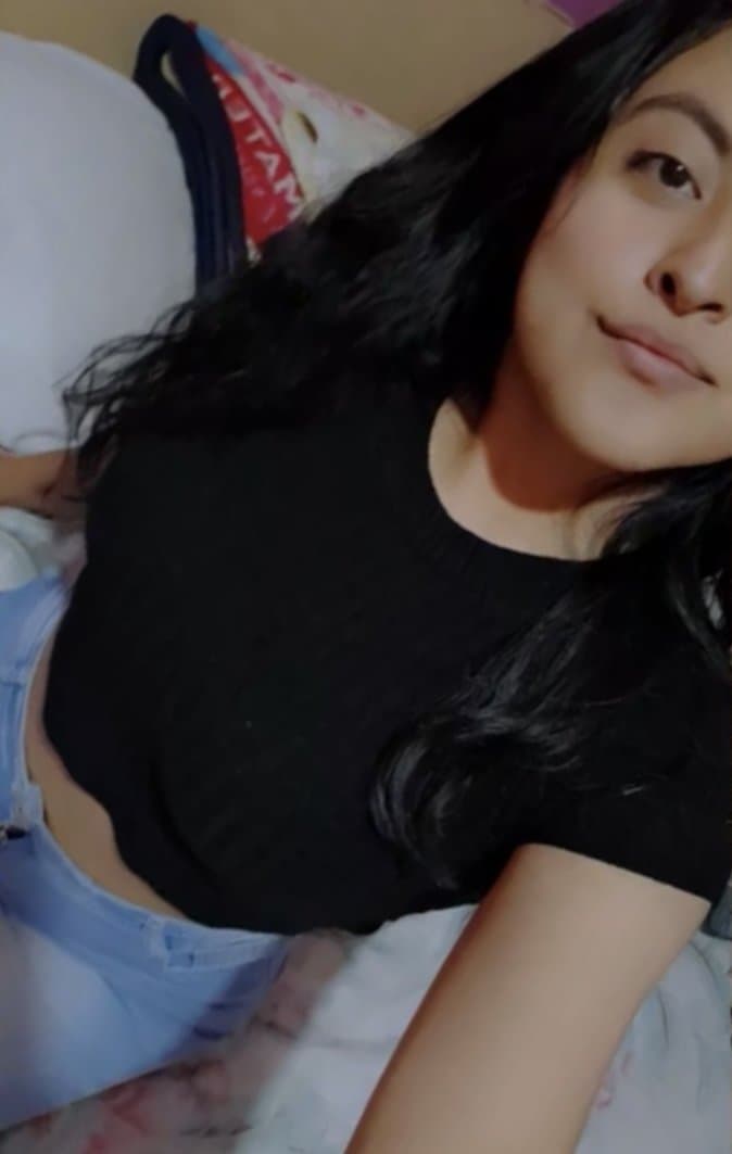 La puta Lily mi amiga ex amiga con derechos ??