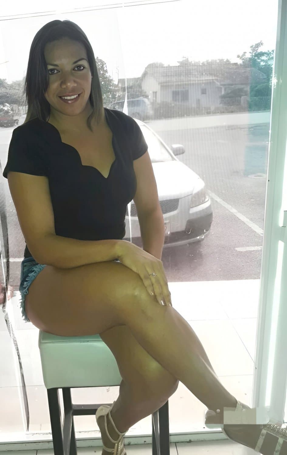 Real latina slut milf... La Perra Madura