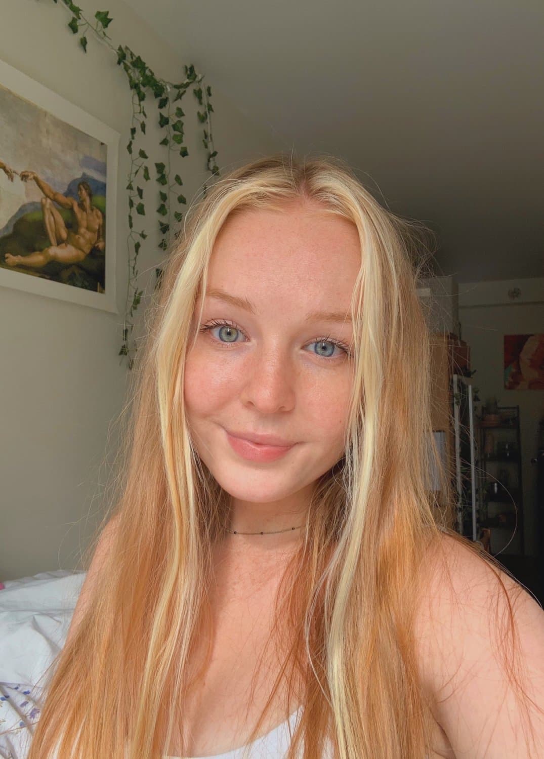 Tight College Slut Kerry