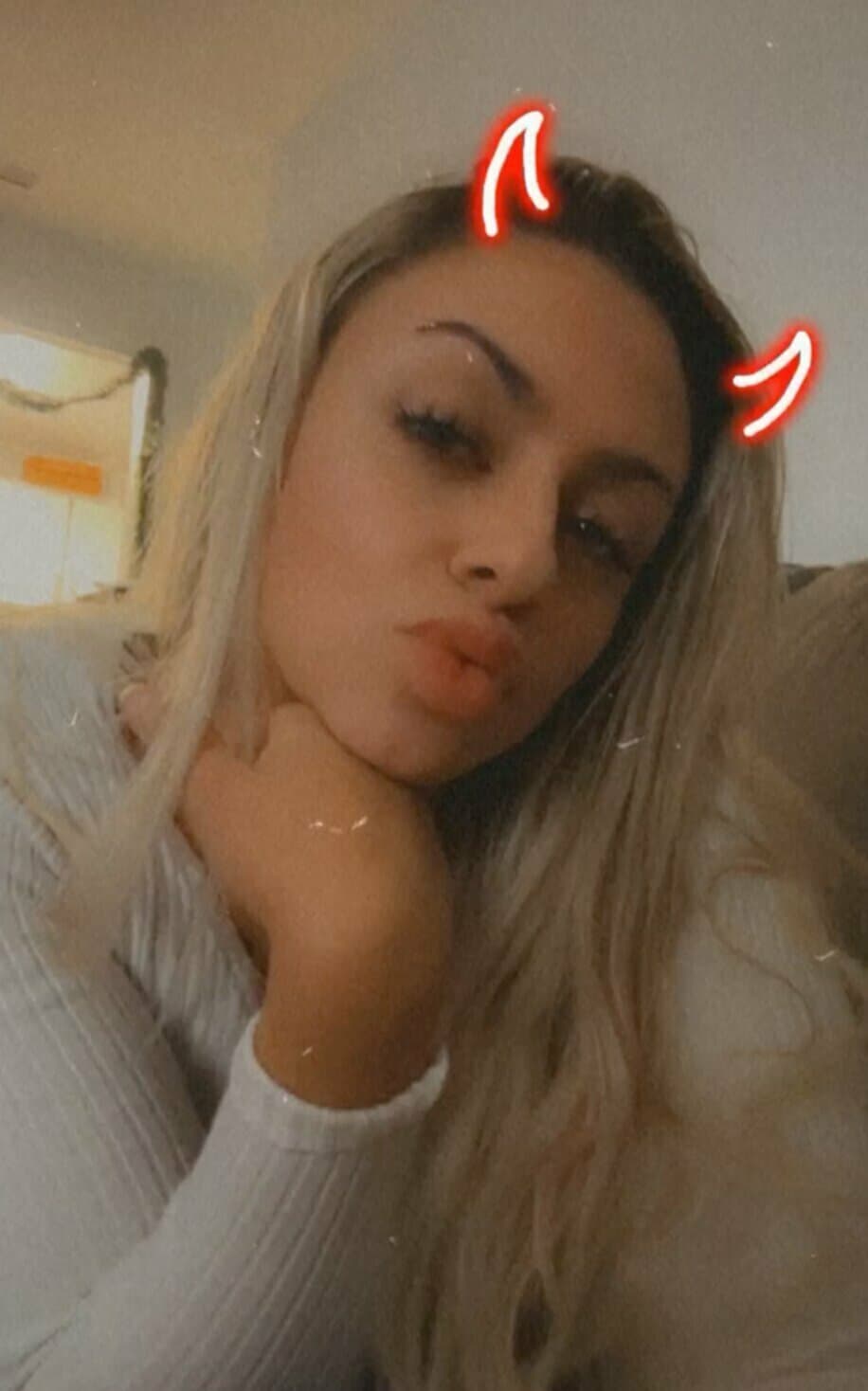 Click to view full size annie