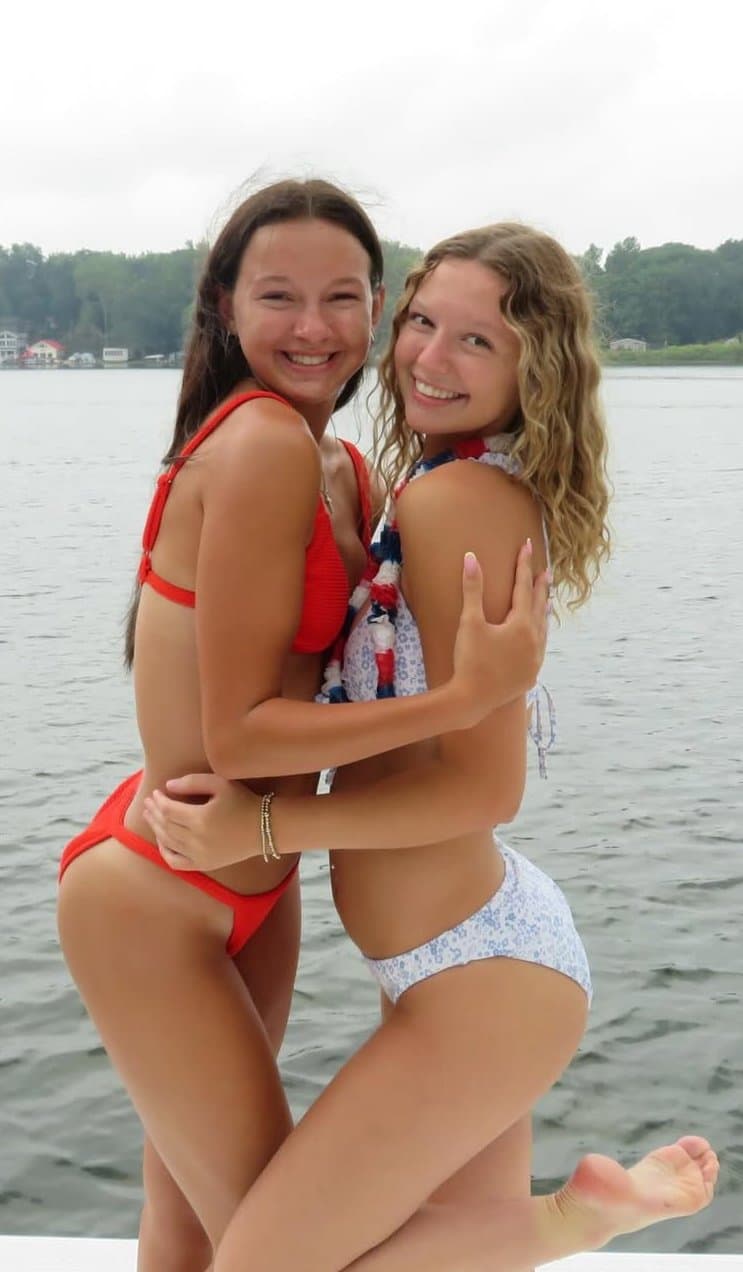 Hottest girl on girl fantasy that you can think of? I do!