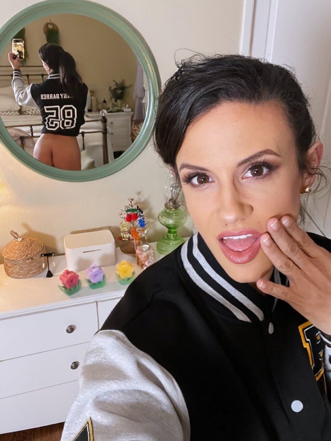 Sexiest milf Penny Barber?????