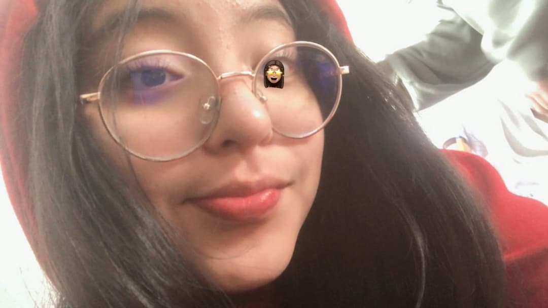 Melany Dayana morrita pendeja que es adicta a la verga y le gusta exhibirse, que opinan de ella ?