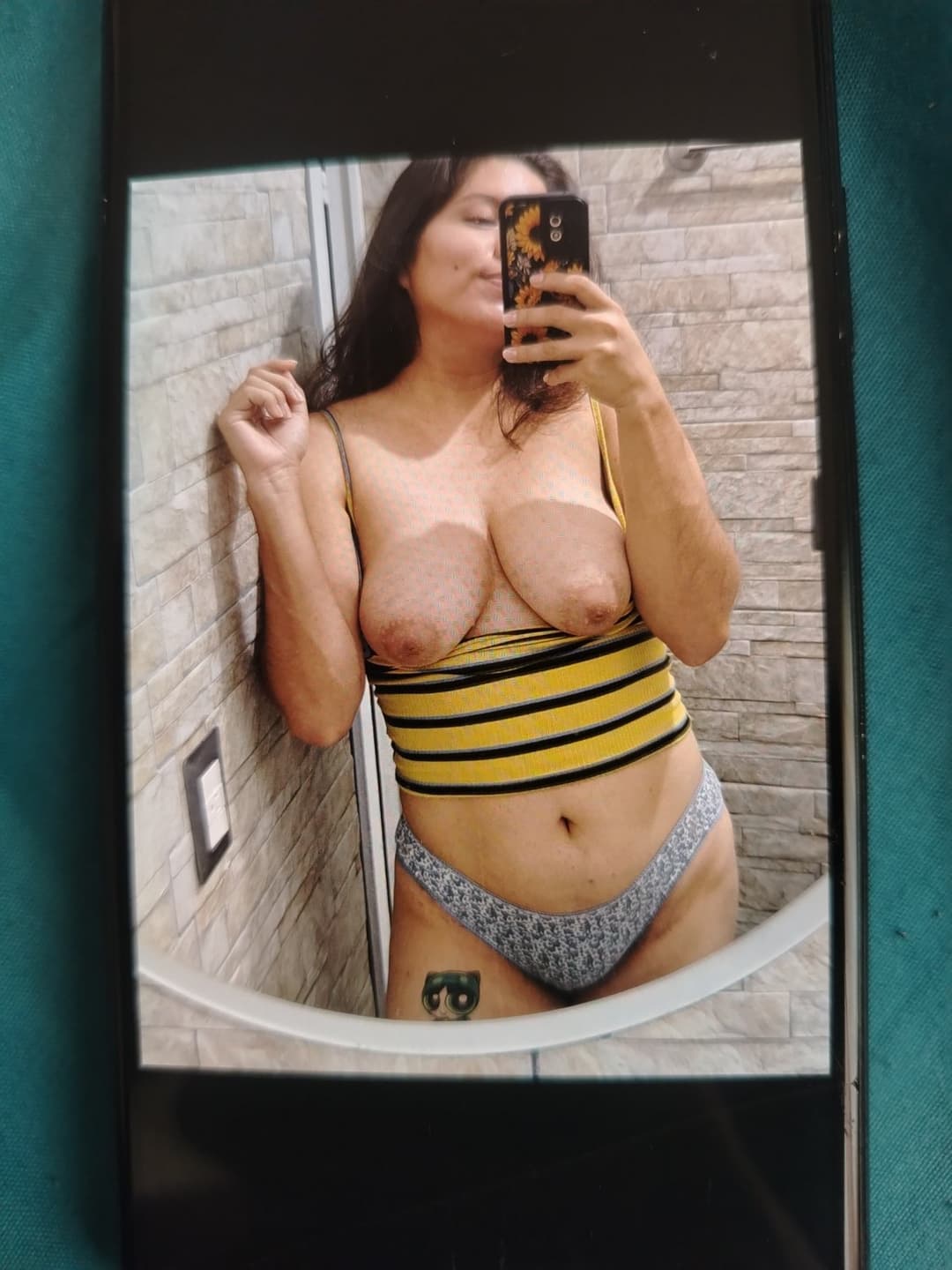 Ex Vania más actual la perra