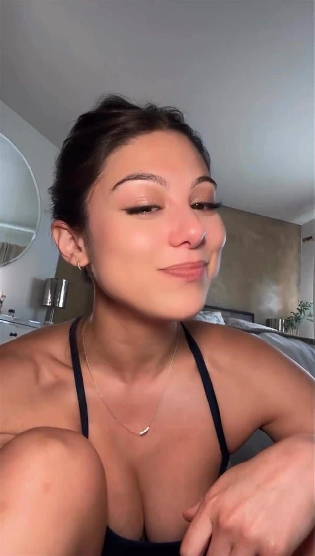 Kira kosarin-amazing boobs #3