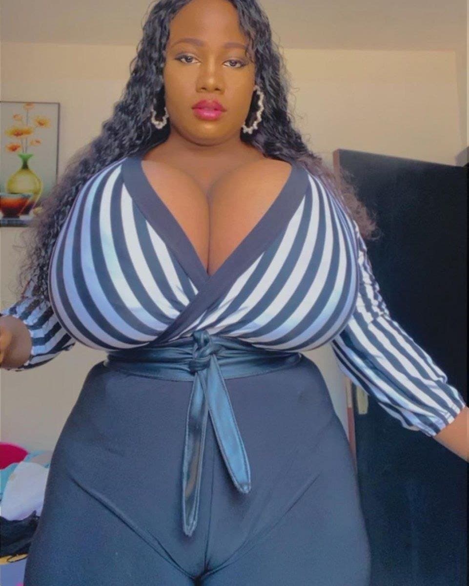 Thick and busty Naija girl