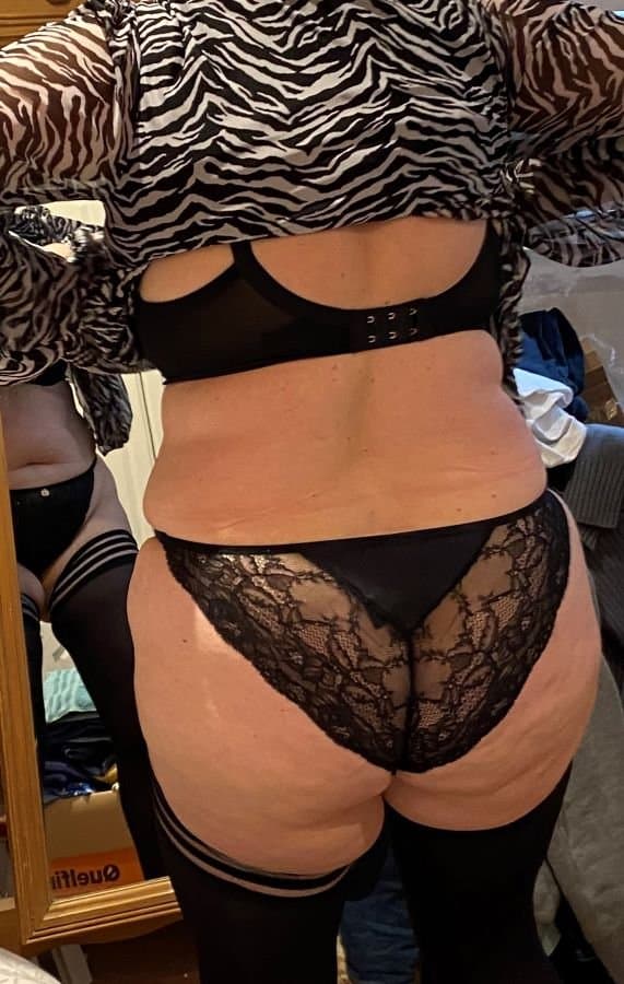 uk mature wife. chubby wife for comments
