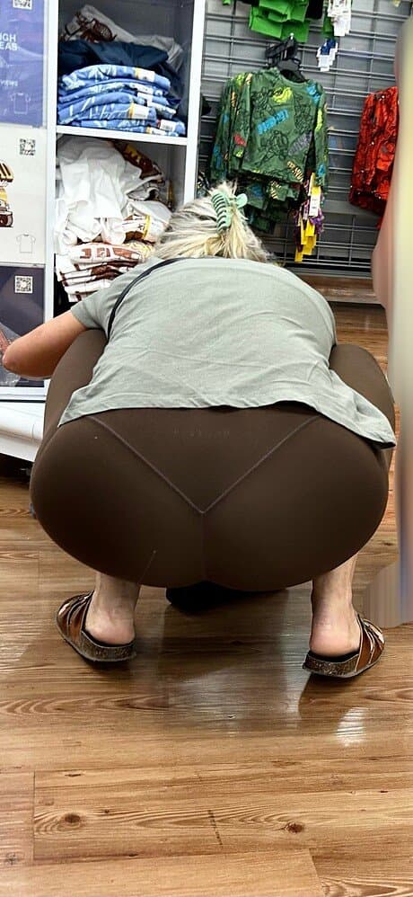 brown leggings older blonde milf flexible af. already know she a freak in the ?