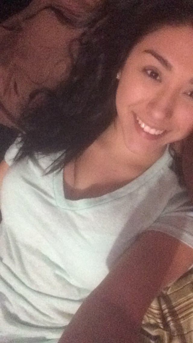 Thicc Hooters Latina