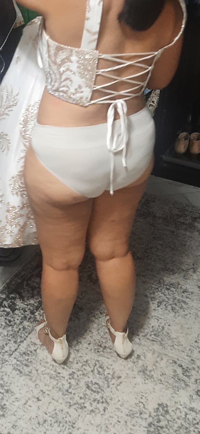 Thick Ass Indian Bitch Taking BBC Leak Reddit. Amatuer Porn. Need more or her.