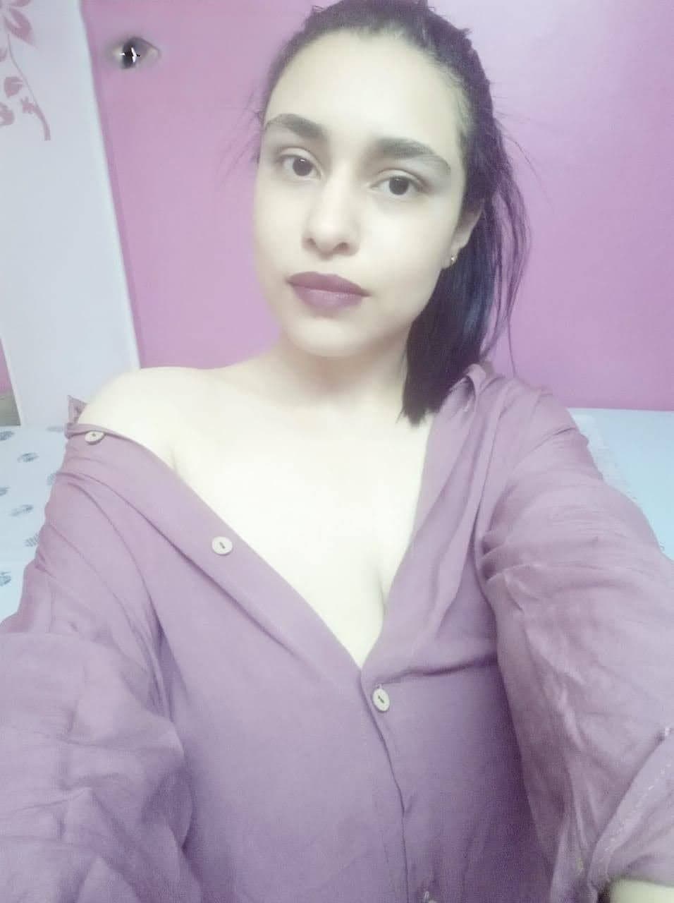 Hot Busty Indian Whore