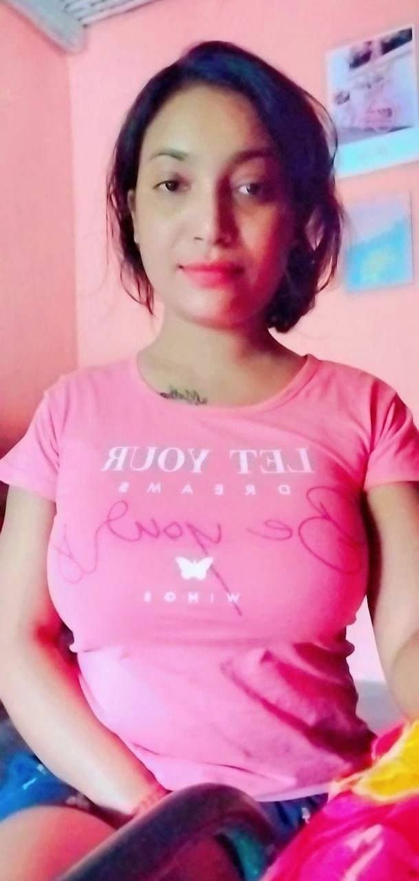 Sexy indian girl nude blowjob and fuck