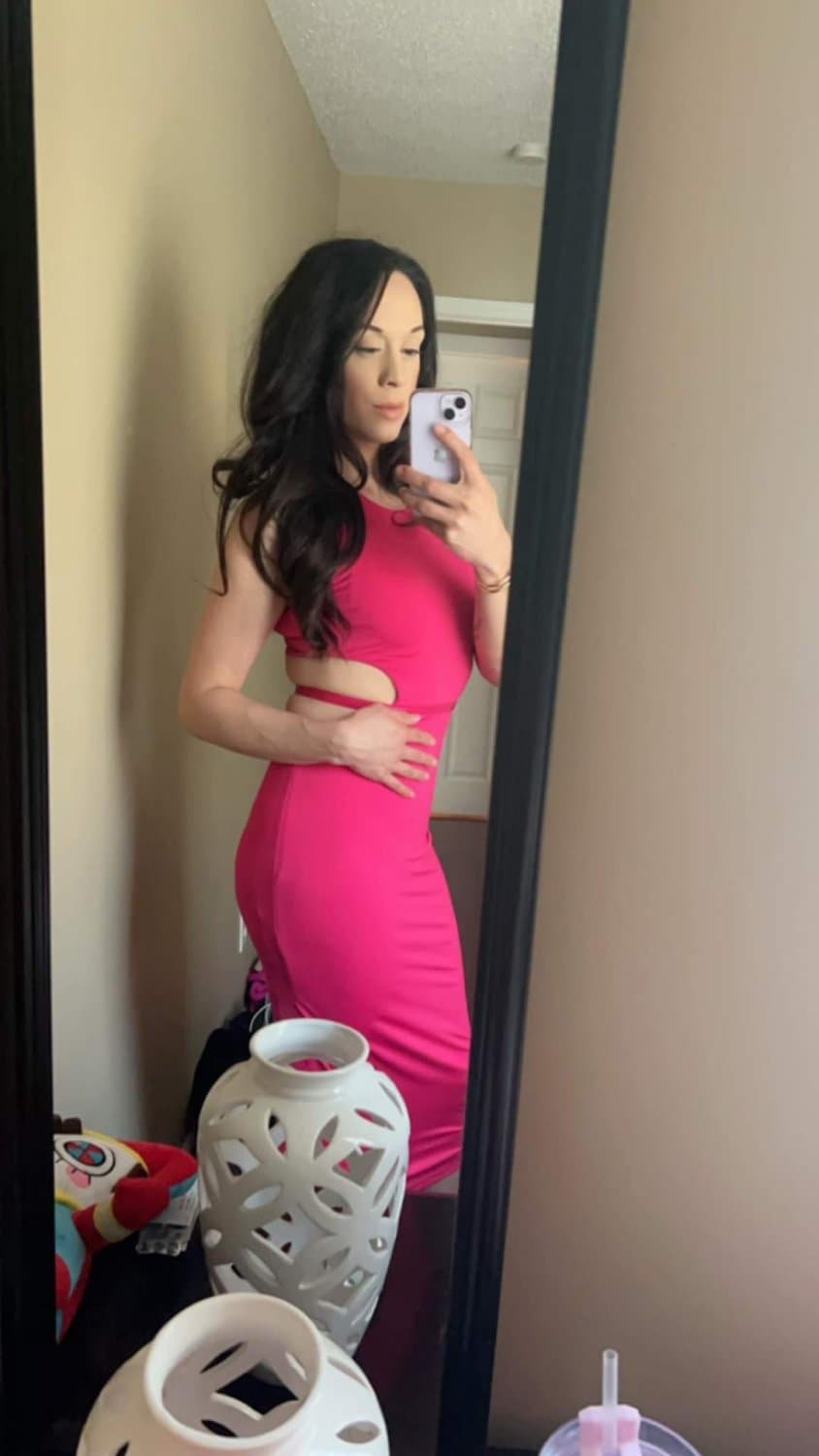 Click to view full size Tgirl Sextina pics. Hit me up