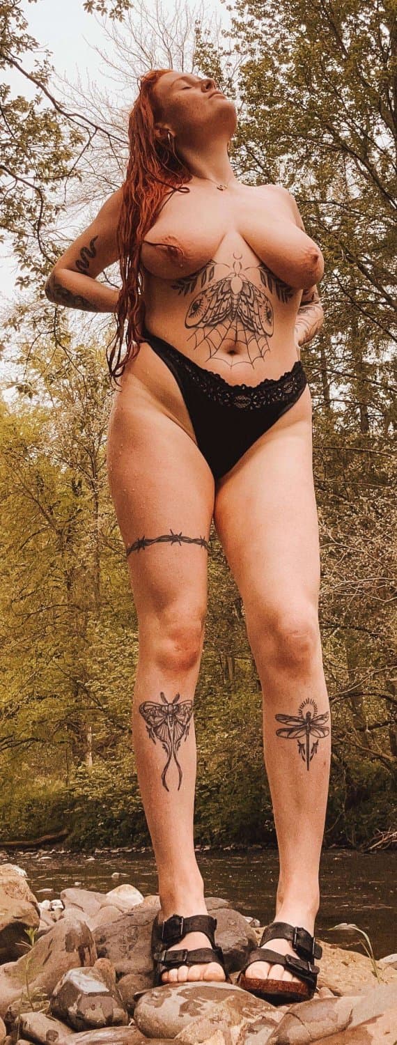 Caitlin - The natural red haired beauty.