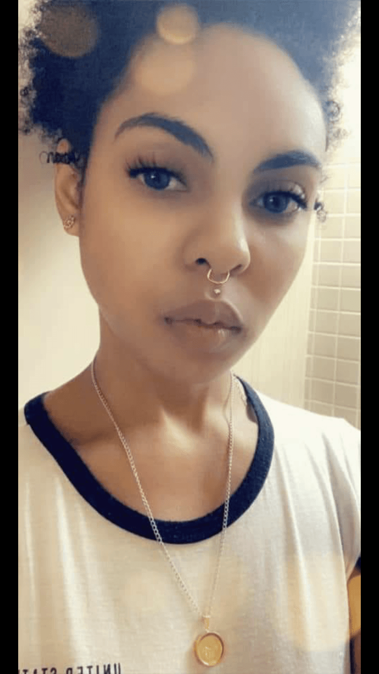 Click to view full size Trib her in all ways (Ninoshka) Feet focused