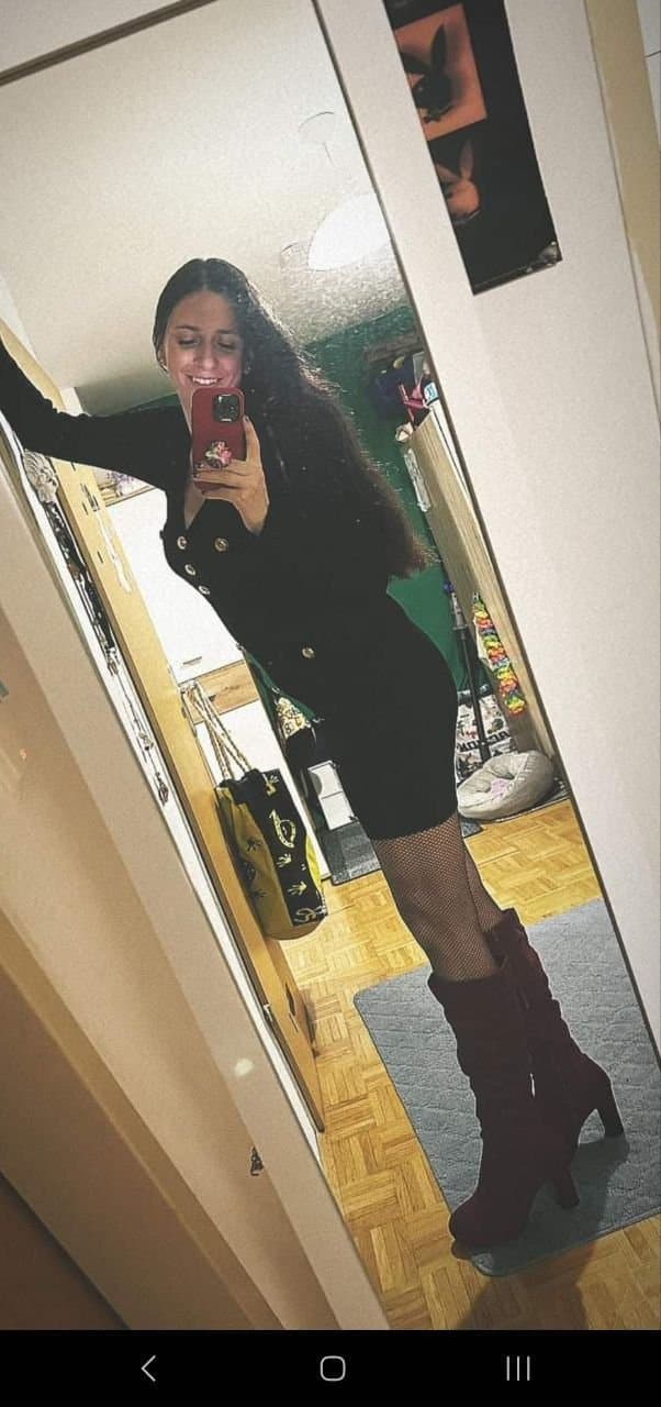 Pamela, THICK busty Milf 32 yo degrade that whore