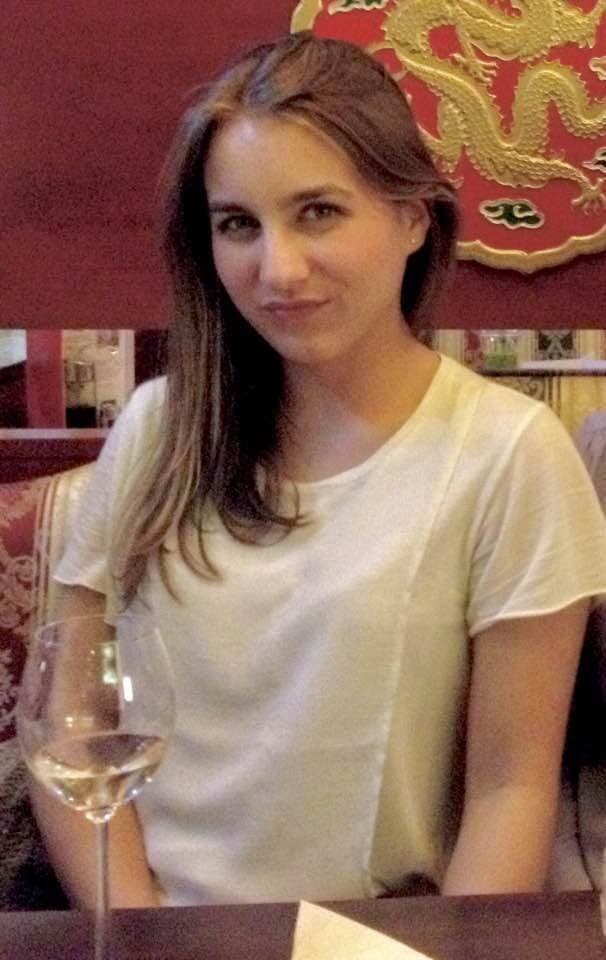 Click to view full size Eva from Manchester UK! Comment her and kik me: hikawaManc2