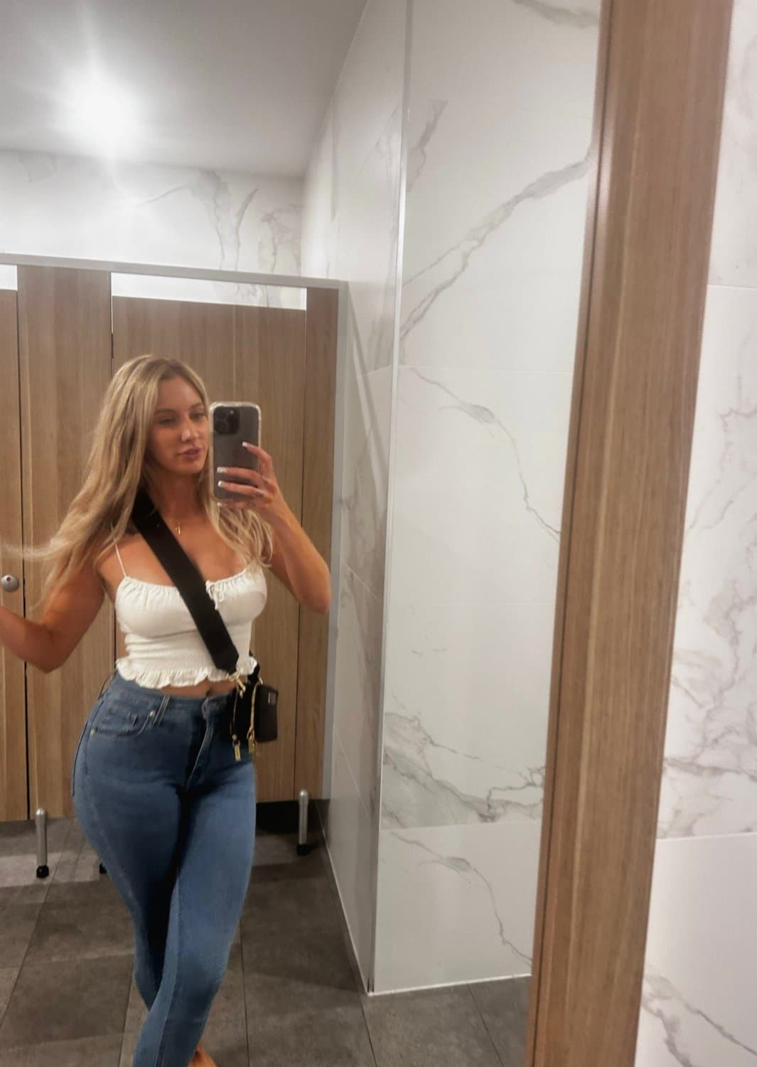 Sending you sweet and sexy vibes today