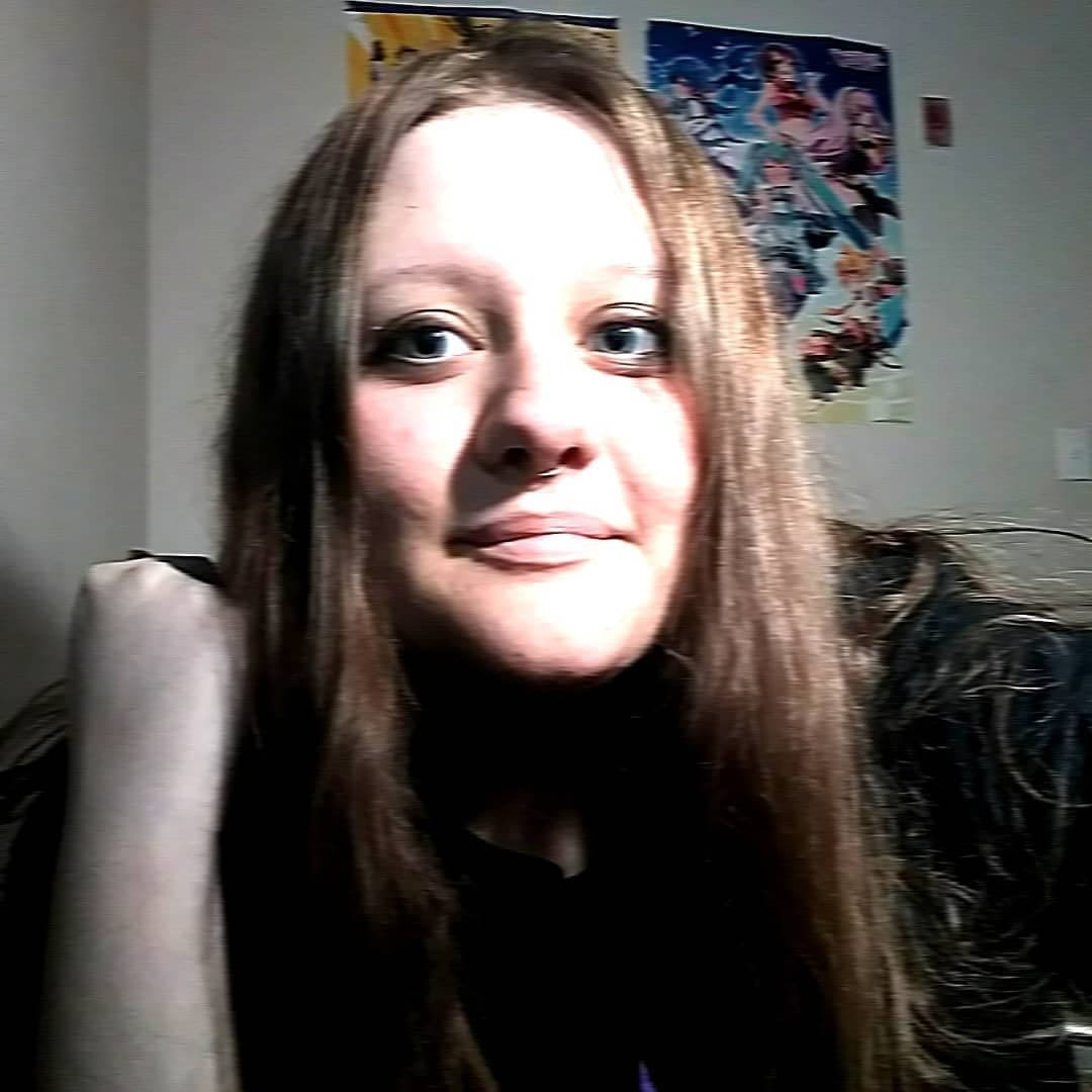 WHITE EMO WEEB MAKING GOONERS NUT