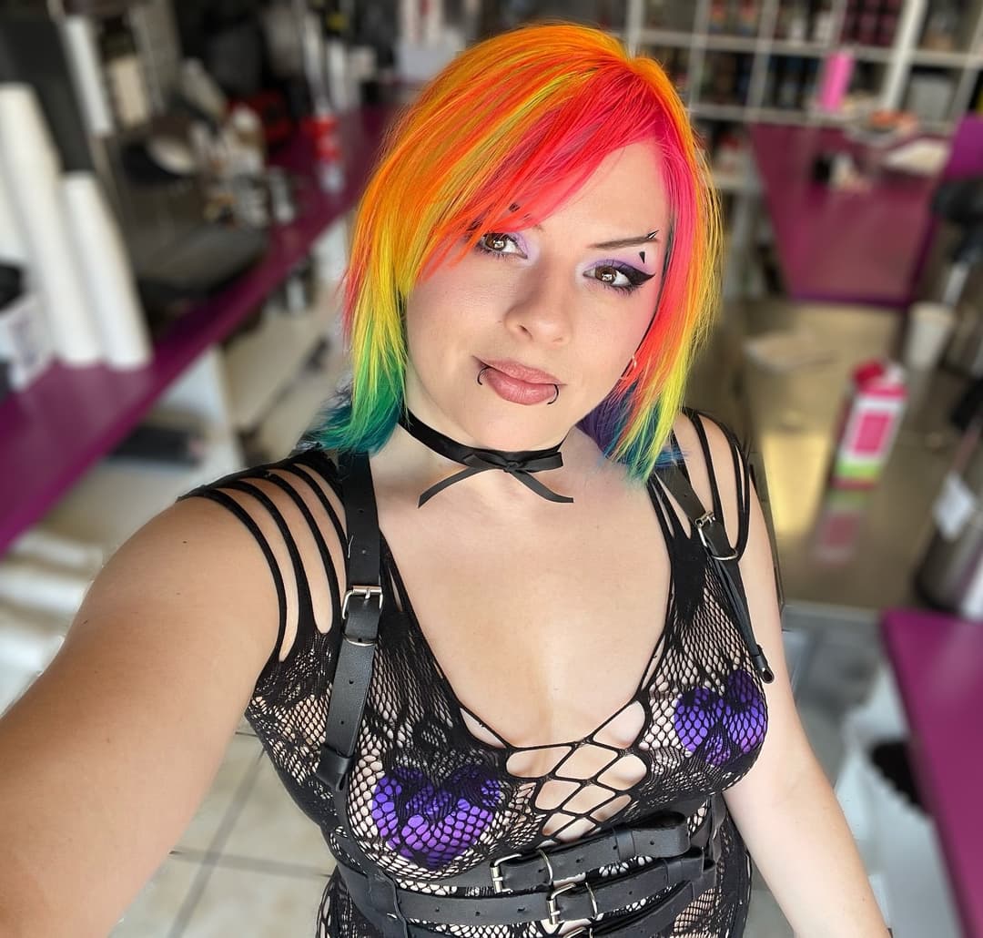 J3NNY The Slutty Bikini Barista