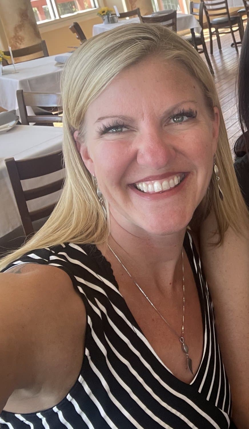 20230427_221245000_iOS