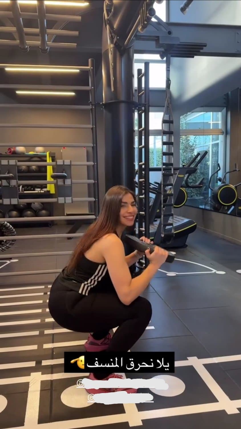 Sexy Arab Muslim slutty coach with a perfectly shaped big ass