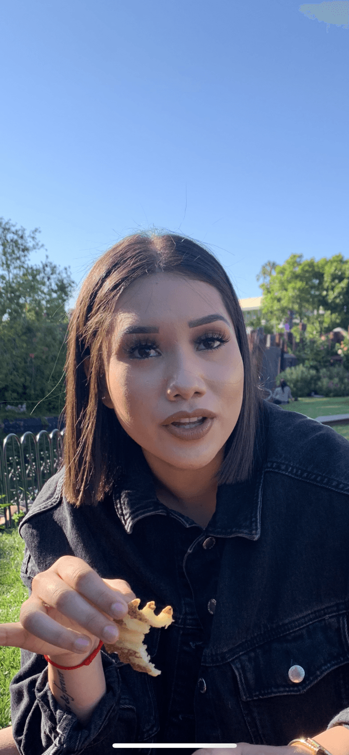 Click to view full size LAZY EYE SHIT BODY LATINA MOM WITH LOOSE ASSHOLE