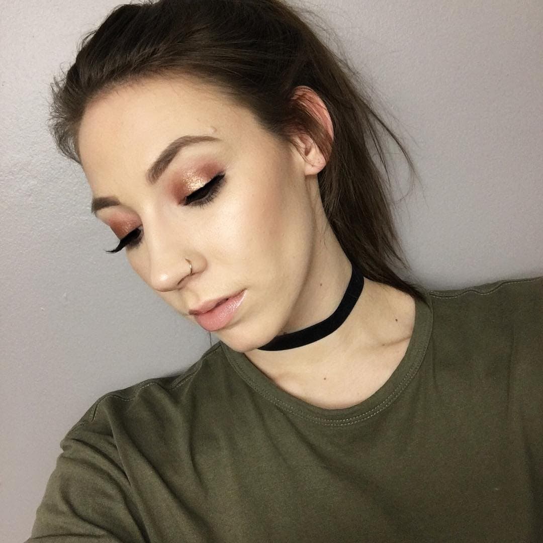 Disclosure #622: Lesbian couple is a straight couple