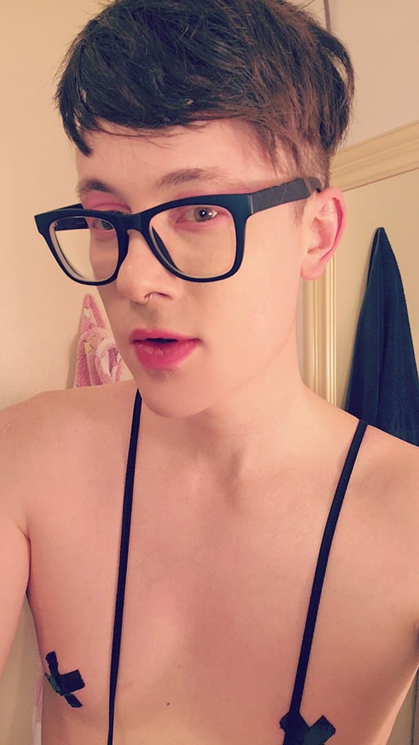 ɉɇꟊꟊɇlⱥȼrøix "hooker barbie bitch" & "rainbow slut" ? [sissy cd bimbo]