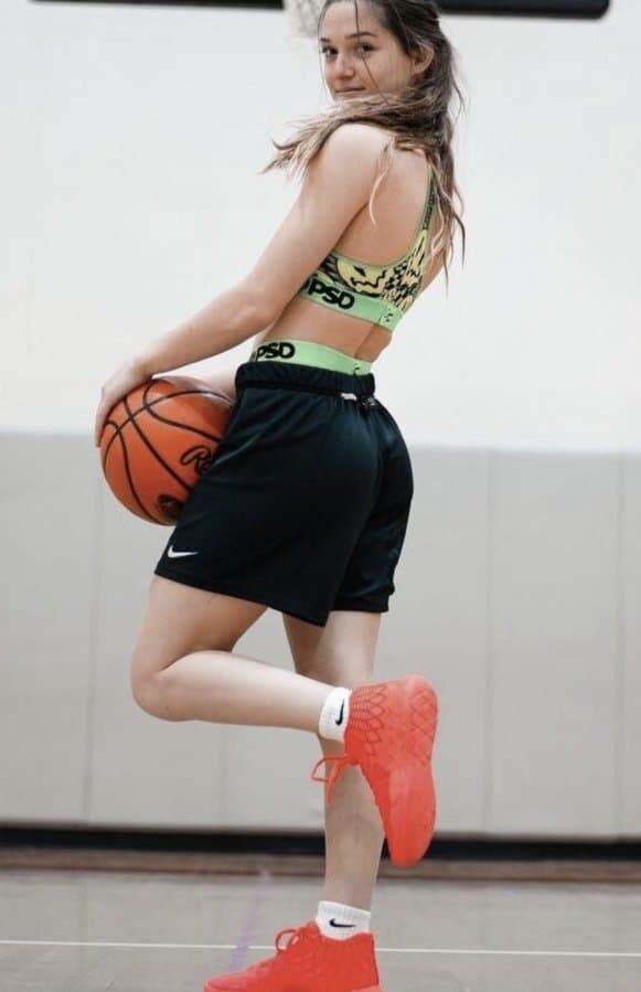 Click to view full size Hot College Athlete Emmy (Bikini)(Uniform)