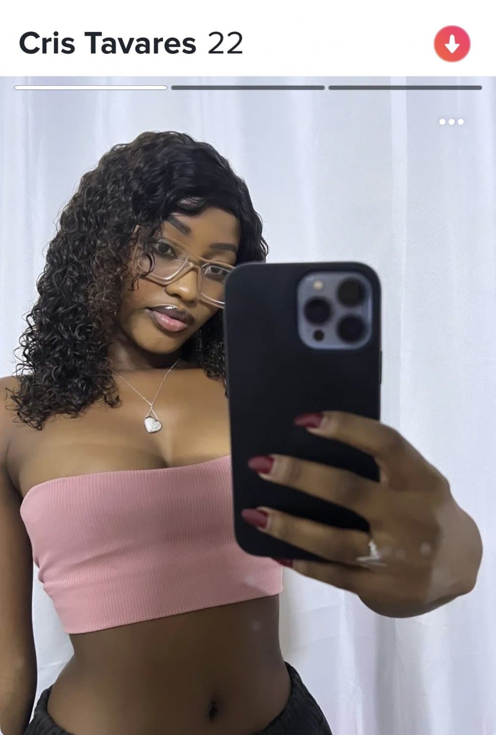 Maquiagem em dia,unhas em dia,tas no ponto Cris?