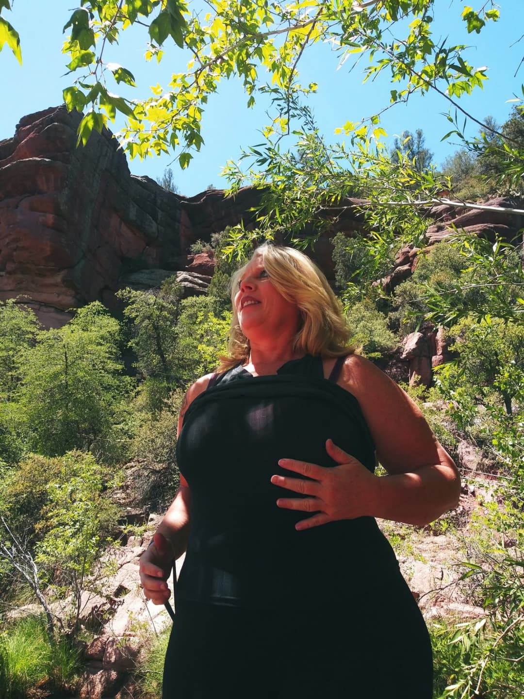 BRAZZERS NAUGHTY AMERICA CHRISTINE MASON #TITSOUT #NIPPLES ARIZONA DENTIST OFFICE HOT WIFE