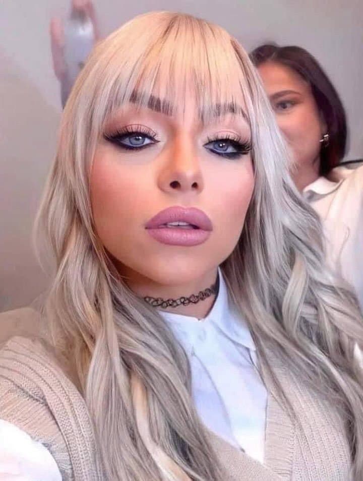 Cute & sexy Wrestling lady ??