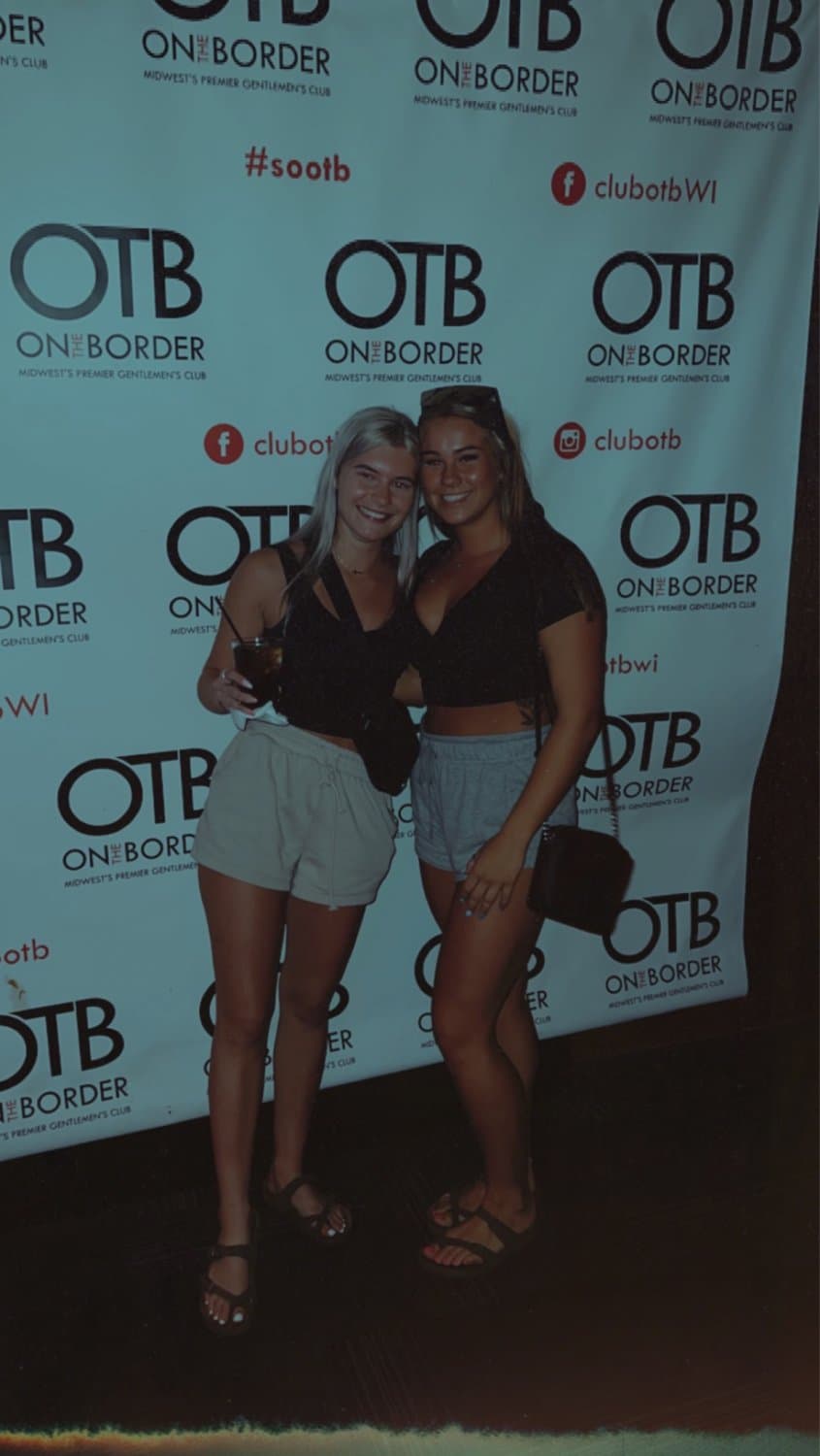 Sad watching the blonde join her friend making out by pulling his cock out in front of me